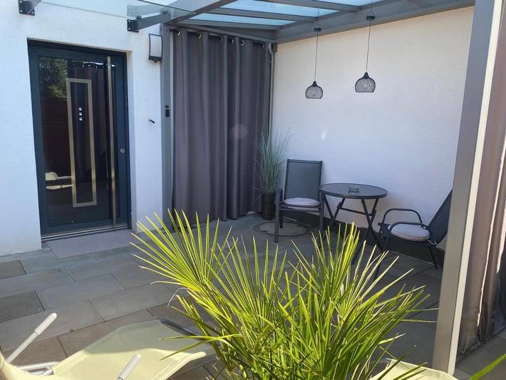 Ferienwohnung für 2 Personen, mit Terrasse und Ausblick in Geisingen