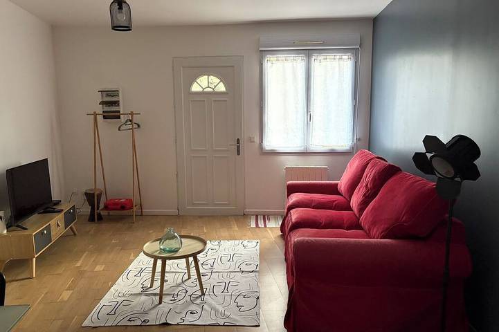 Gîte pour 4 personnes, avec terrasse et jardin à Boutigny