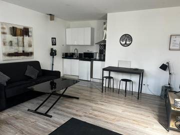 Gîte pour 4 personnes, avec terrasse à Gennevilliers