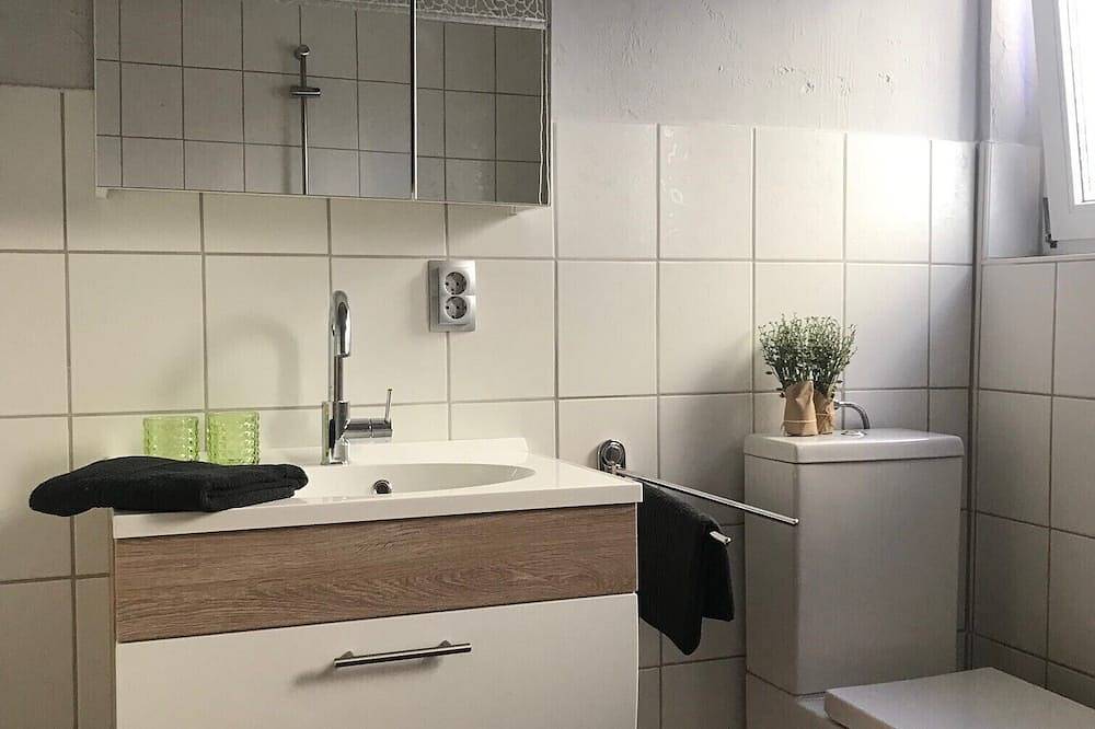 Ganze Wohnung, Fewo 3 An der Rodach - neue Wohnung mit viel Naturmaterialien im Frankenwald in Steinwiesen, Frankenwald