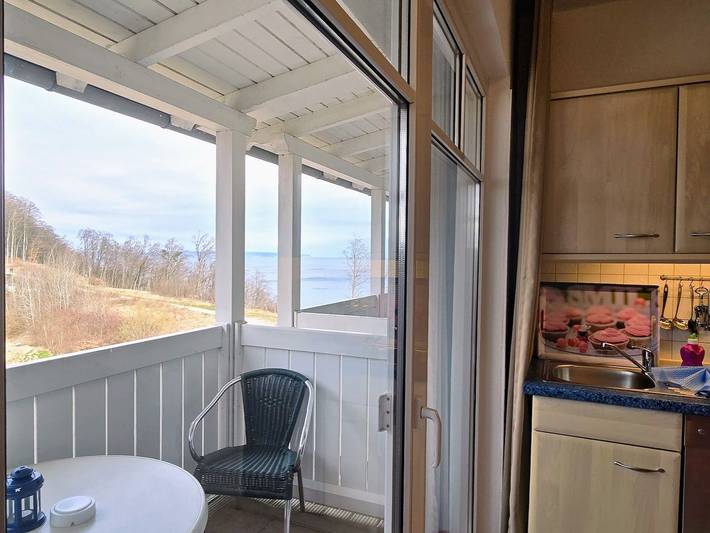Ferienwohnung für 3 Personen, mit Balkon und Garten sowie Sauna und Seeblick in Sellin - 4