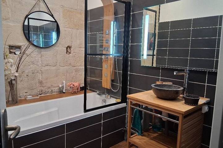 Comfortable townhouse with garden in Le Bouscat, Región de Burdeos