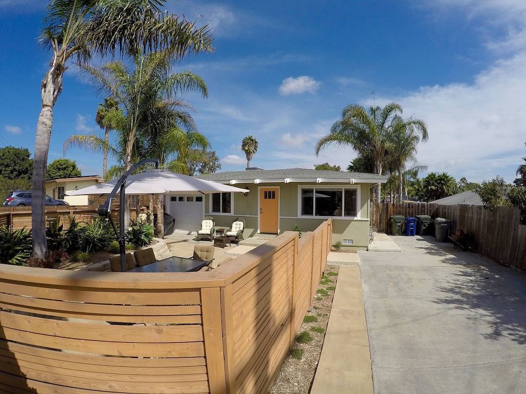 Gemütliches Cottage eine Meile vom Strand entfernt für 8 Personen, tierfreundlich in Encinitas, San Diego County