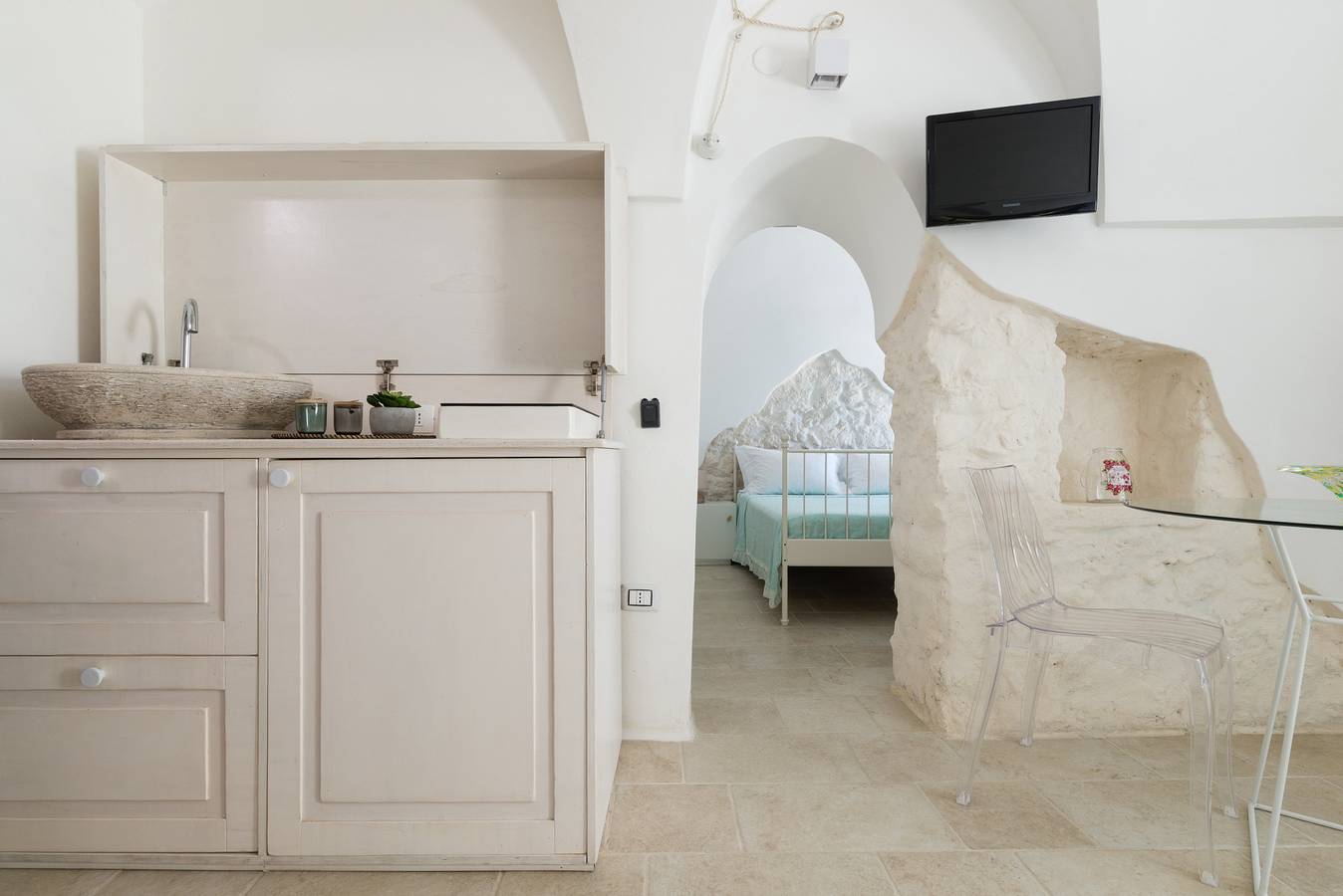Entire apartment, Petra Suite Ostuni by Wonderful Italy in Ostuni, Salento