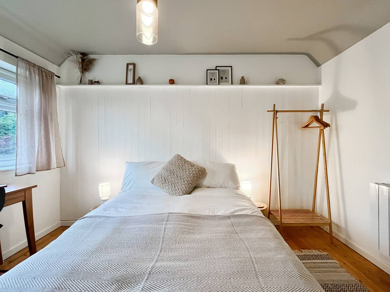 Holly Tree Cottage in Stroud, Gloucestershire