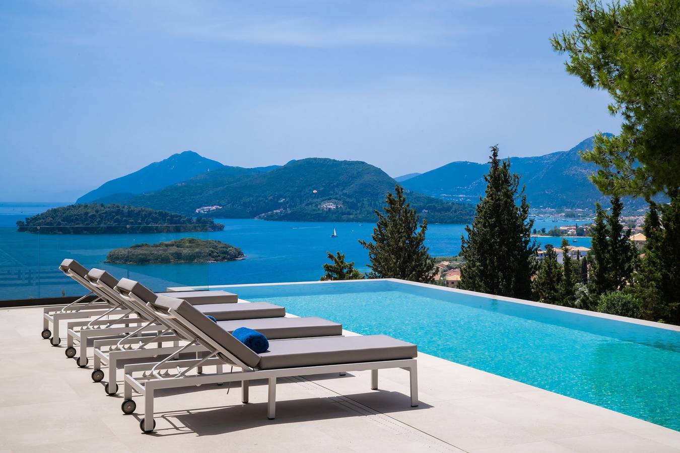 Διαμερίσματα Διακοπών για 10 Άτομα σε Περιγιάλι, Ελλάδα