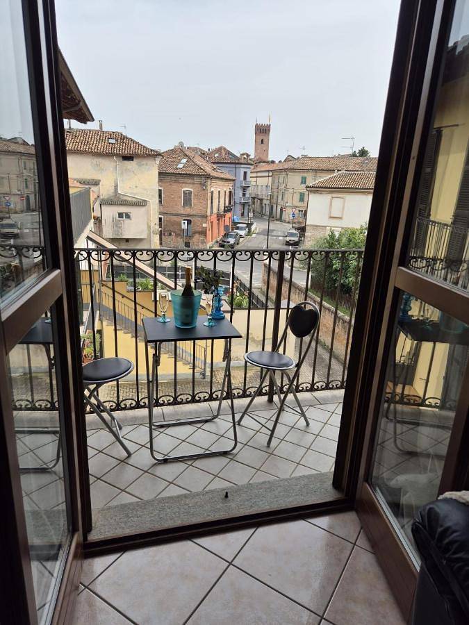 Gîte pour 2 personnes, avec vue et balcon à Nizza Monferrato - 2