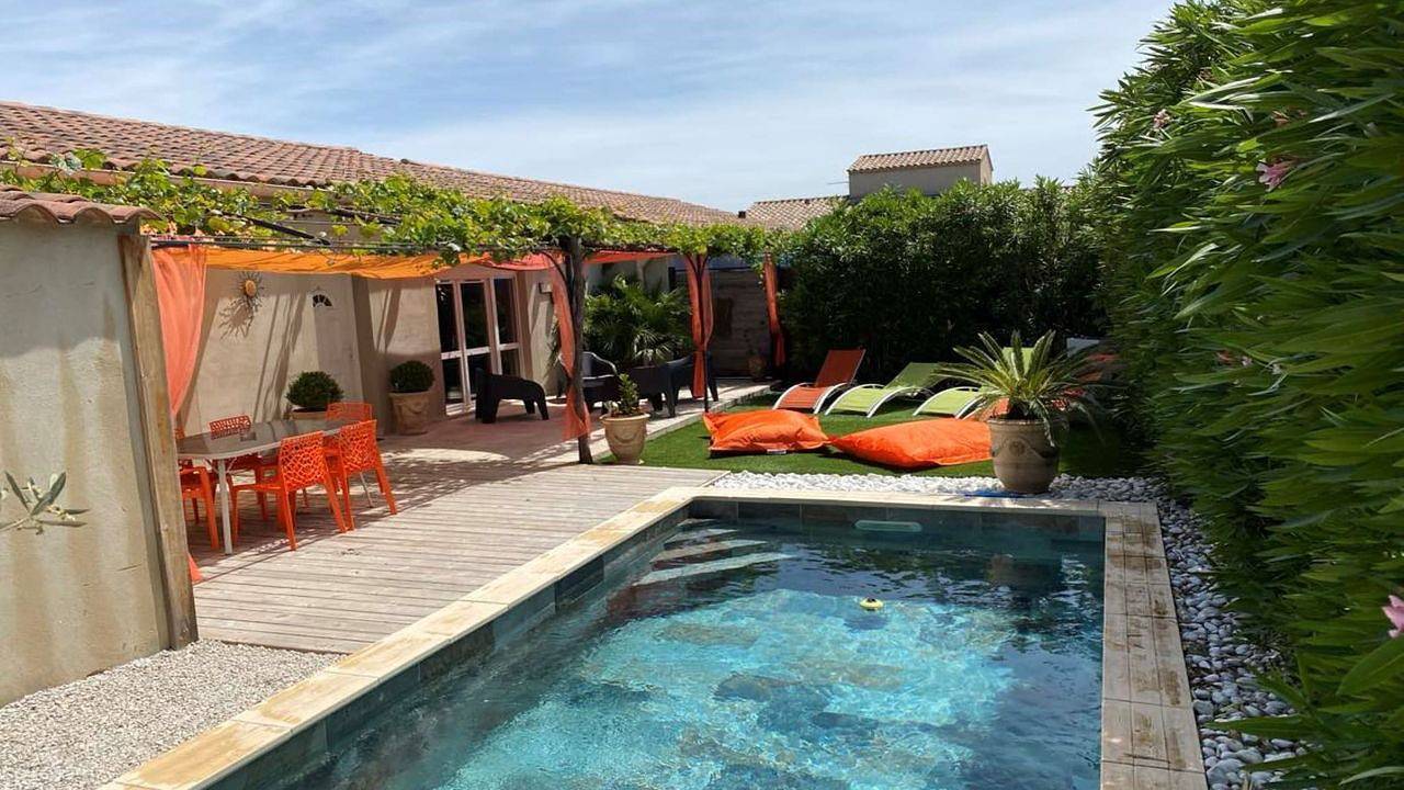 Villa für 6 Personen (100 m²) in Tavel in Tavel, Nimes und Umgebung