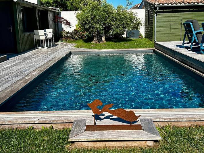 Chambre d’hôte pour 2 personnes, avec jacuzzi et jardin ainsi que piscine et terrasse