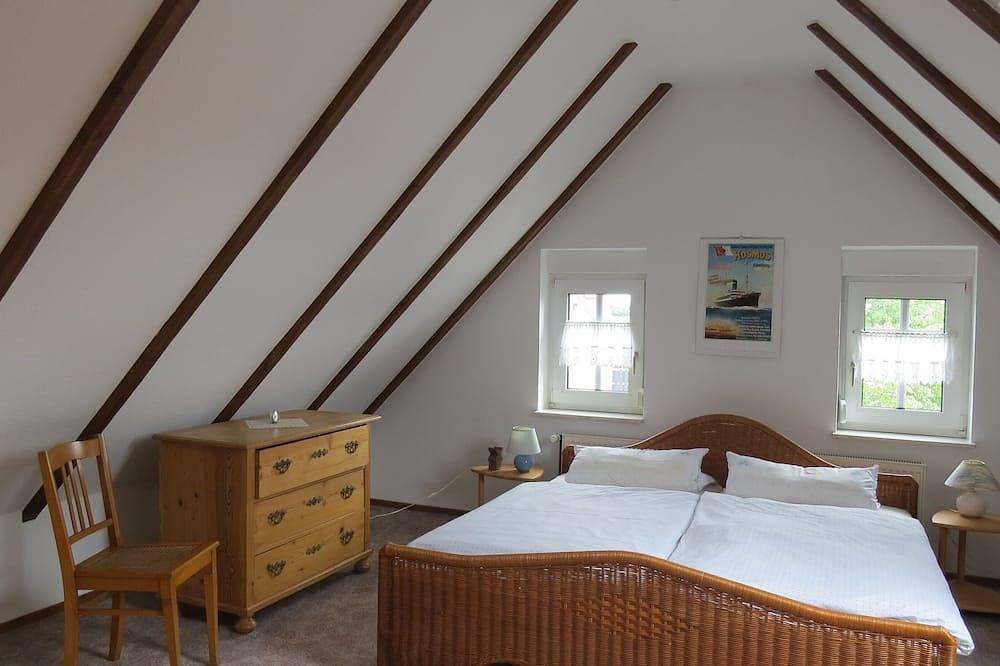 Idyllisches Ferienhaus in bester Lage am Timmeler Meer in Großefehn, Landkreis Aurich