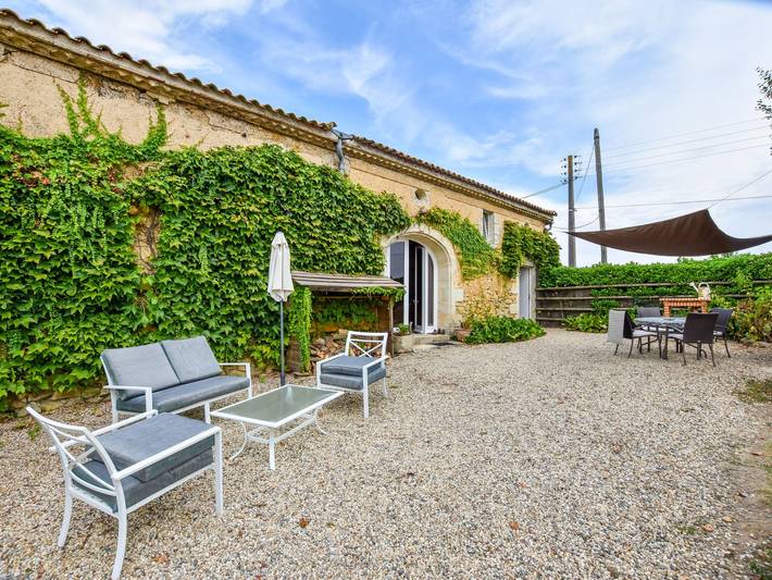 Maison de vacances pour 4 personnes, avec Terrasse ainsi que Jardin et Piscine