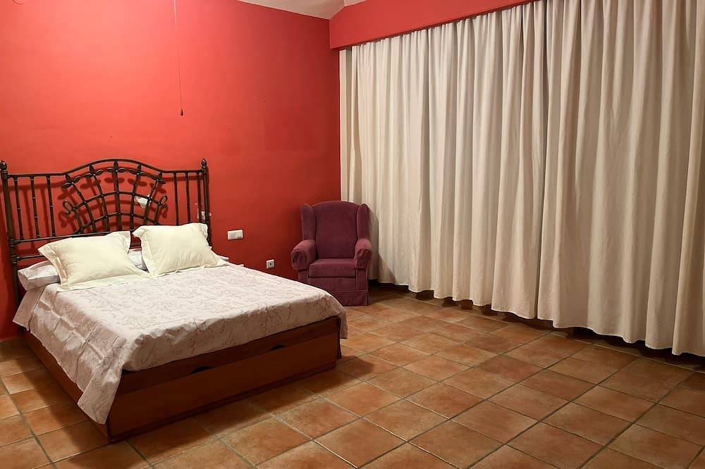 Dream Villa with Swimming Pool and Spectacular Ocean Views in Rincón de la Victoria, Cordillera Penibética