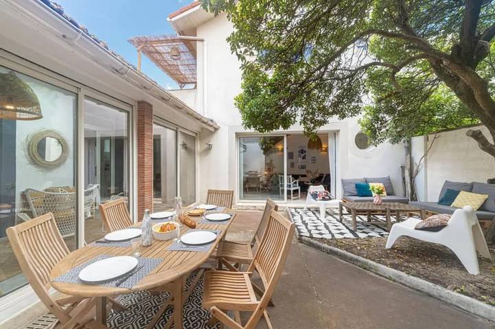 Location de vacances pour 7 personnes dans Plage du Courant