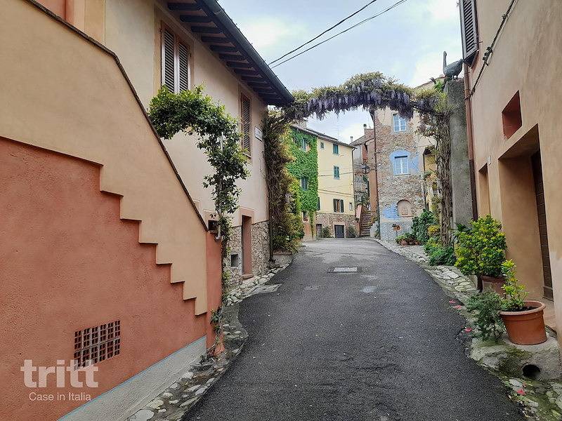 Tritt — Schöne Ferienwohnung für 4 Personen in Lajatico in Lajatico, Pisa Provinz