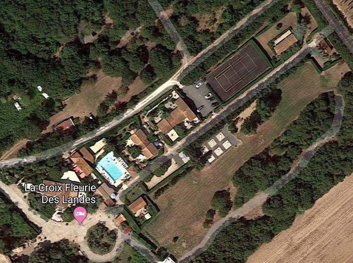 Gîte pour 4 personnes, avec jardin ainsi que terrasse et piscine à Saint-Pierre-d'Oléron - 2