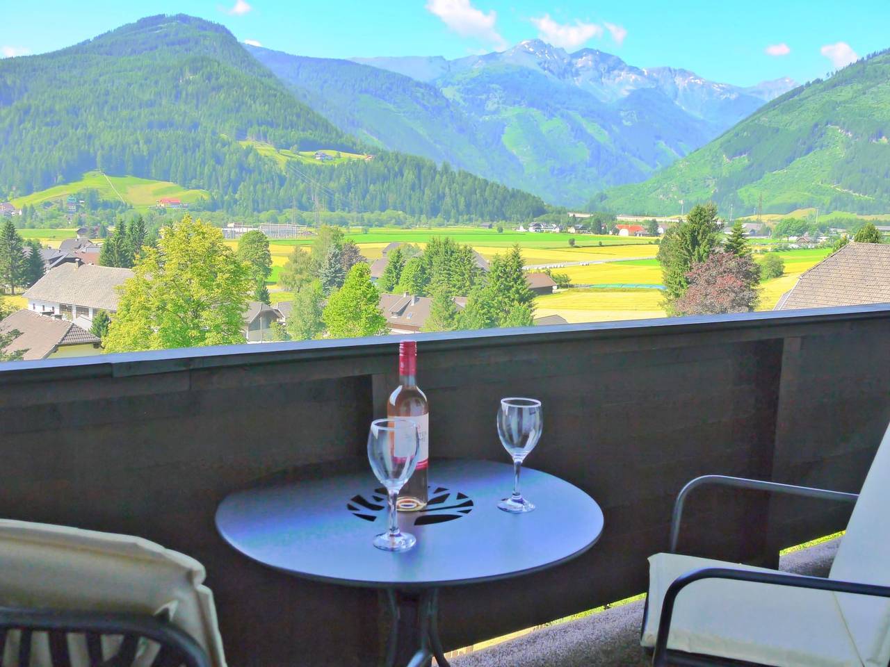 Ganze Wohnung, Geräumiges Apartment mit Panoramabergblick in Sankt Michael im Lungau, Bundesland Salzburg