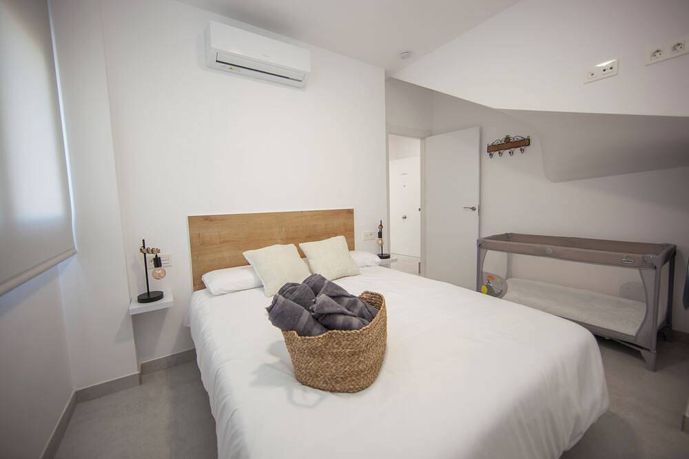 Entire apartment, Oasis en la Vega de Granada, a tan Solo 8 Minutos del Centro de Granada in Churriana de la Vega, Granada Province