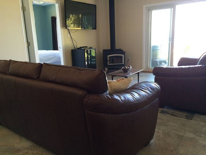 Ferienhaus für 4 Personen, mit Terrasse und Garten sowie Whirlpool, mit Haustier in British-Columbia