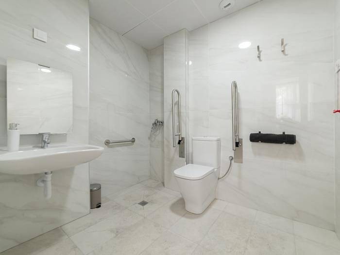 Entire holiday apartment, Aurora Stays by Charming Ii, Apartment for 4 with free parking in Madrid, Área Metropolitana de Madrid