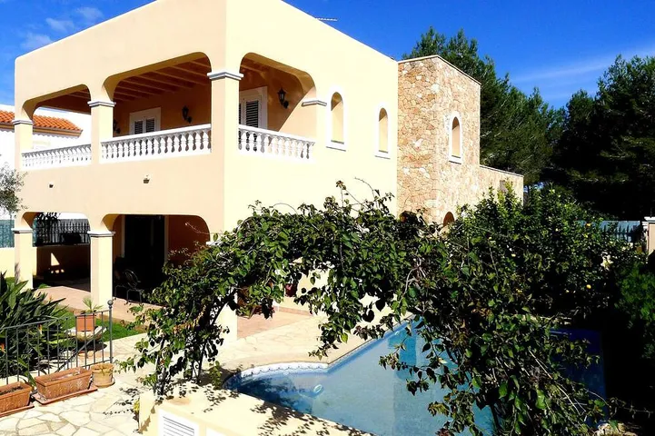 Haus zum Entspannen und genießen Sie mit Ihren Lieben. in Santa Gertrudis de Fruitera, Santa Eulària des Riu