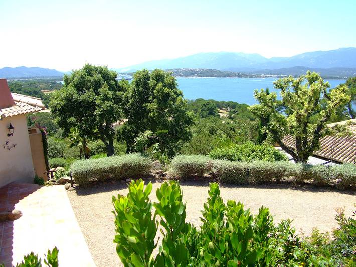 Chambre d’hôte pour 2 personnes, avec jardin et piscine en Corse - 3