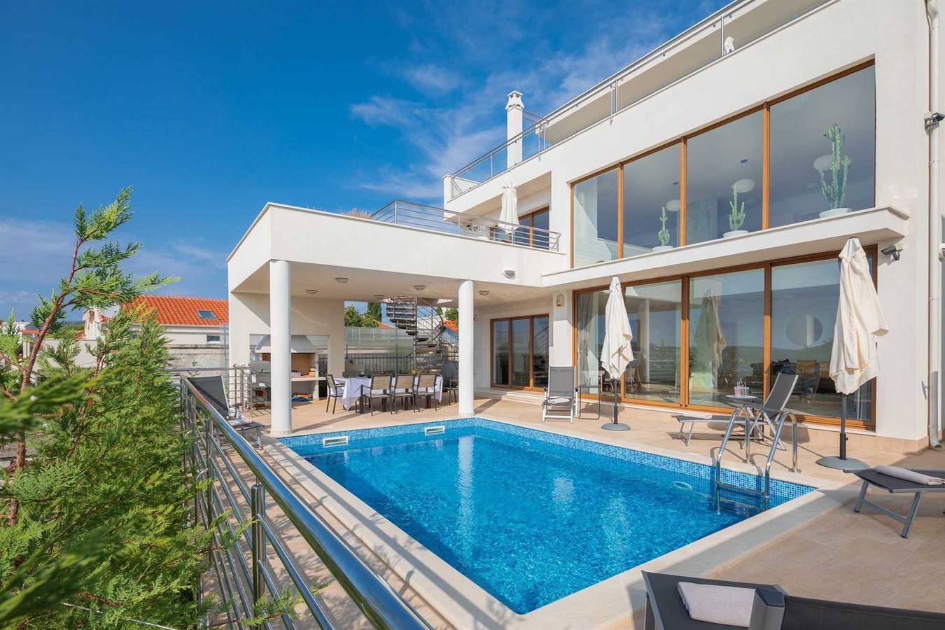 Luxusvilla Jasmin mit Pool in Rogoznica, Šibenik-Knin