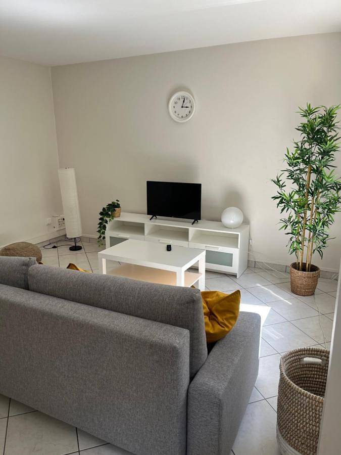 Gîte pour 4 personnes, avec balcon dans Le Grand-Quevilly - 2