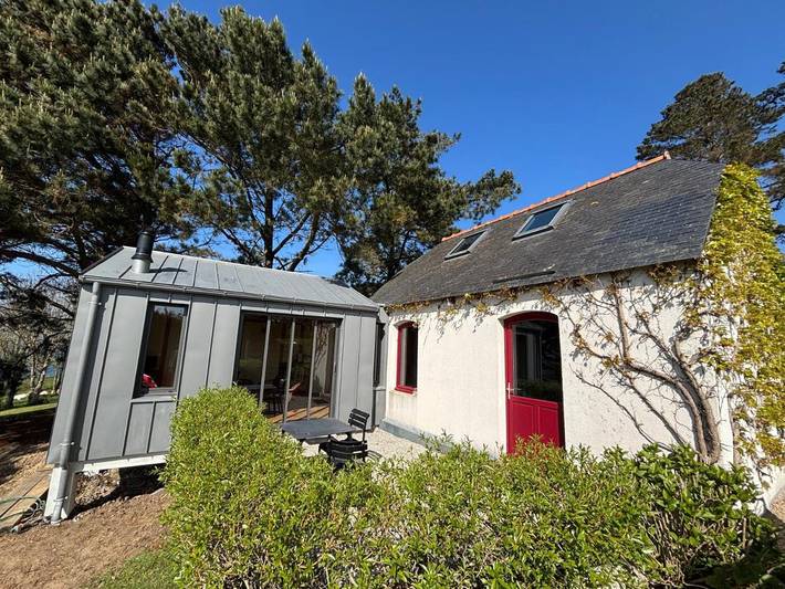 Maison d’hôte pour 6 personnes, avec sauna ainsi que jardin et vue