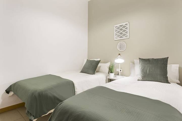 Appartement entier, L'Appartement Grande Ii, pour les familles uniquement in Barcelona Centre, Barcelone