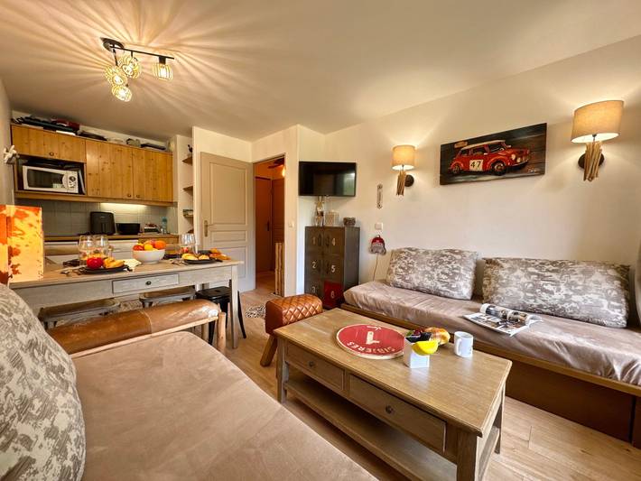 Location de vacances pour 4 personnes, avec Balcon ainsi que Terrasse et Piscine à Vars