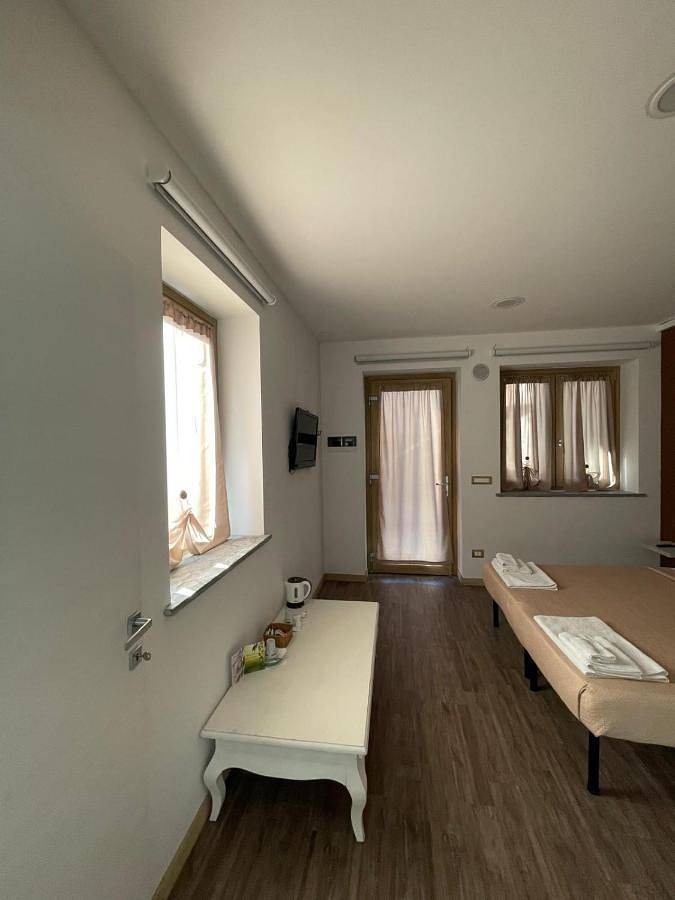 Hôtel pour 4 personnes, avec jardin et vue, animaux acceptés à Mondovì - 4