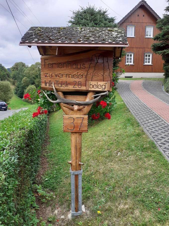 Ferienwohnung für 6 Personen, mit Terrasse und Garten