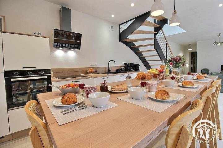 Gîte pour 6 personnes, avec jardin et terrasse - 1