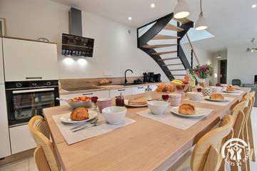 Gîte pour 6 personnes, avec jardin et terrasse à Plélo