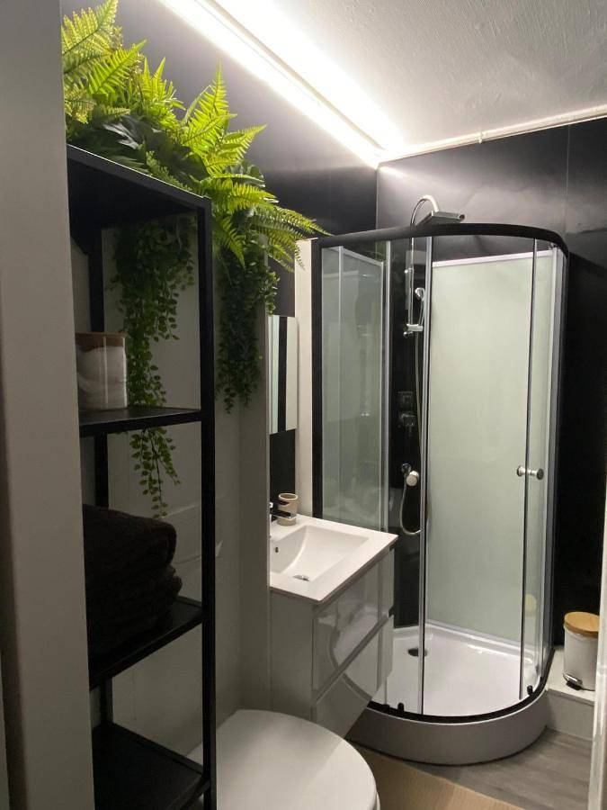Appartement entier, Studio Confort Centre Ville in Bourg-en-Bresse, Région de Bourg-en-Bresse