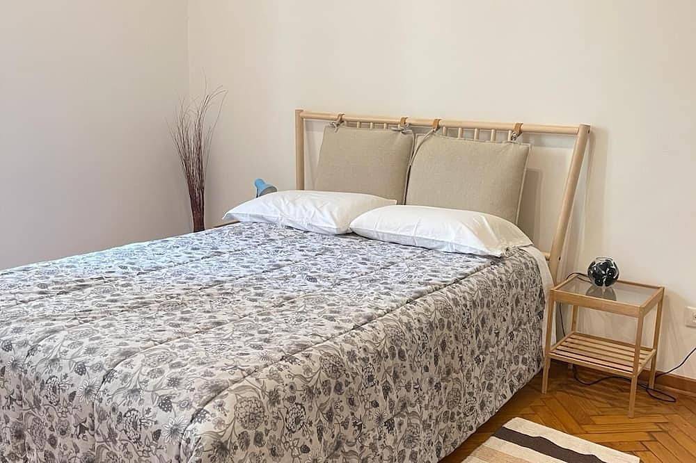 Ganze Wohnung, A spacious apartment with full kitchen in the city center! in Triest, Karst