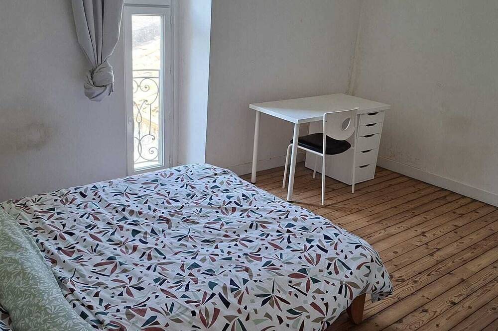 Large villa 10 minutes from the Nîmes Arena in Nîmes, Nimes region