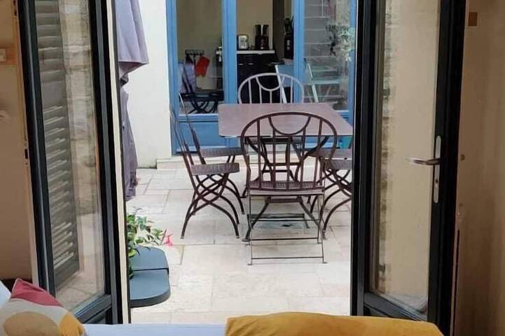 Das Haus von Marie, im Herzen der Stadtmauer, Stadthaus für 2 bis 6 Personen in Aigues-Mortes, Côte d'Améthyste