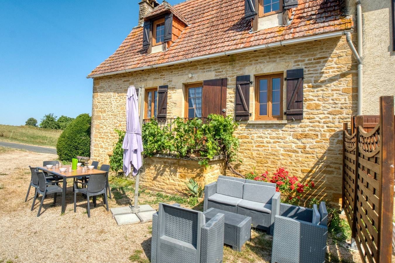 L'Hirondelle – Maison de campagne authentique au cœur du Périgord Noir in Saint-Geniès, Périgord Noir
