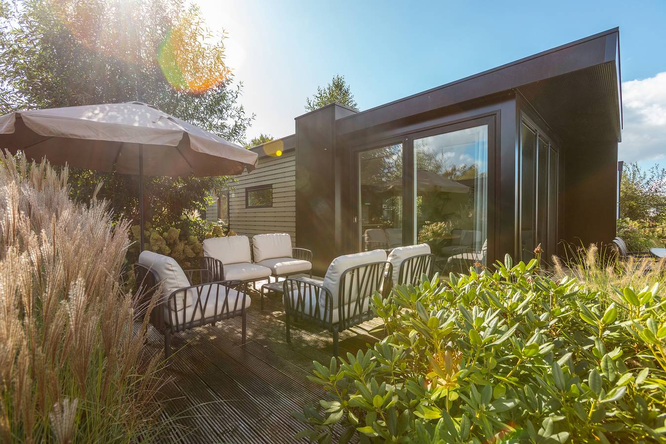 Vakantiepark De Wiedense Meren — Rietland Lodge | 5 Personen in Nationalpark Weerribben-Wieden