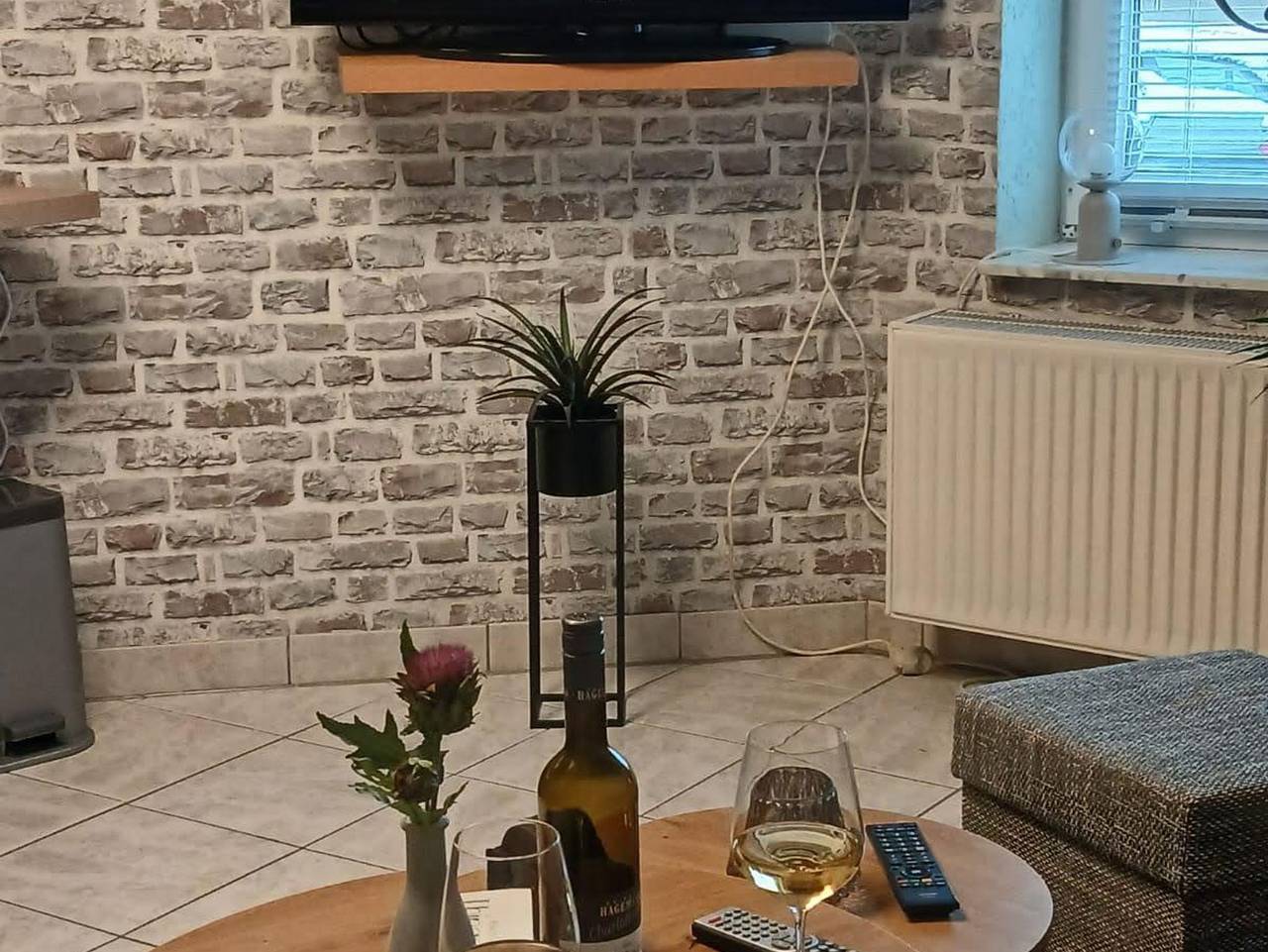 Ganze Ferienwohnung, Ferienwohnung Wiesengrund - Appartement/Fewo, Dusche und Bad, Wc, 1 Schlafraum in Thalhausen, Rheinland-Pfalz