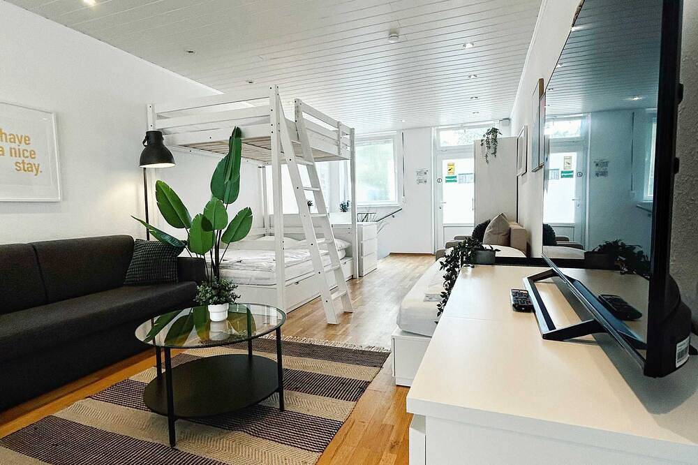 Ganze Wohnung, Beautiful Studio Apartment in urban location in Wandsbek Hamburg, Hamburg