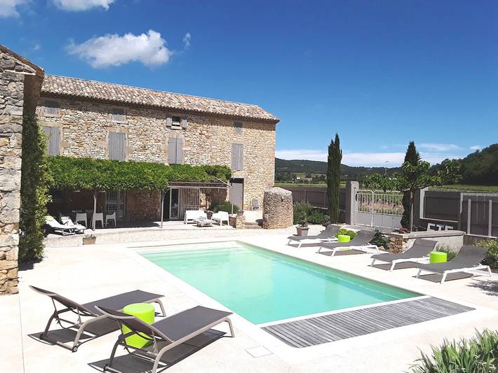 Gîte pour 3 personnes, avec terrasse et piscine ainsi que jacuzzi et jardin dans La Ceze La Roque Sur Ceze - 2