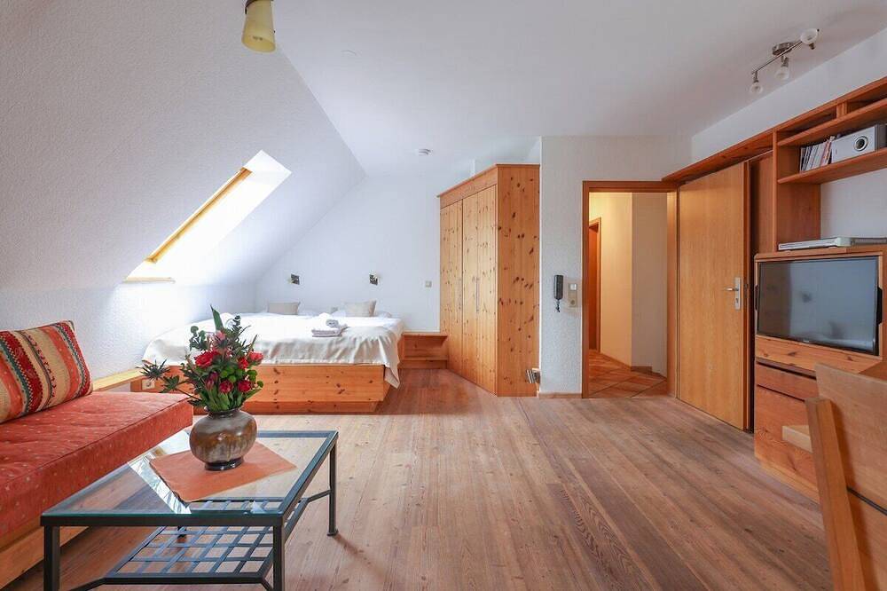 Ganze Wohnung, 4 Personen Apartment im Grünen in Berlin Hakenfelde, Berlin