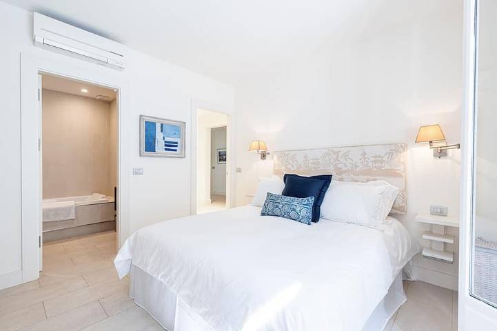 Gîte pour 4 personnes, avec balcon à Saint-Jean-Cap-Ferrat - 2