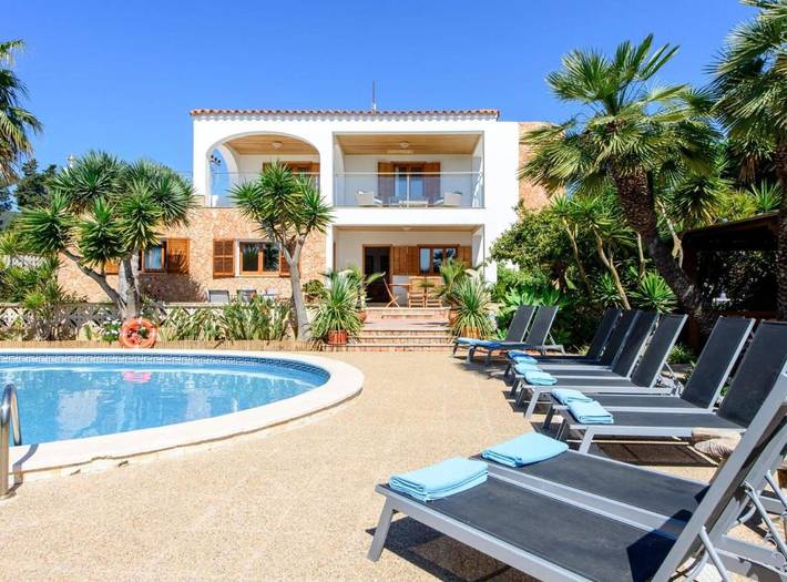 Casa para 10 personas, con piscina en Madrid