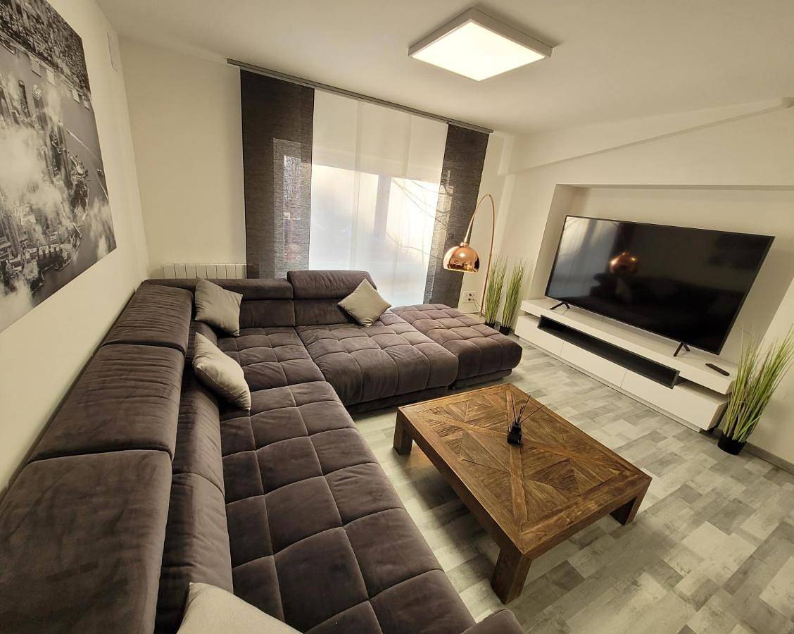 Appartement entier, One-Bedroom Apartment in Creutzwald, Boulay-Moselle