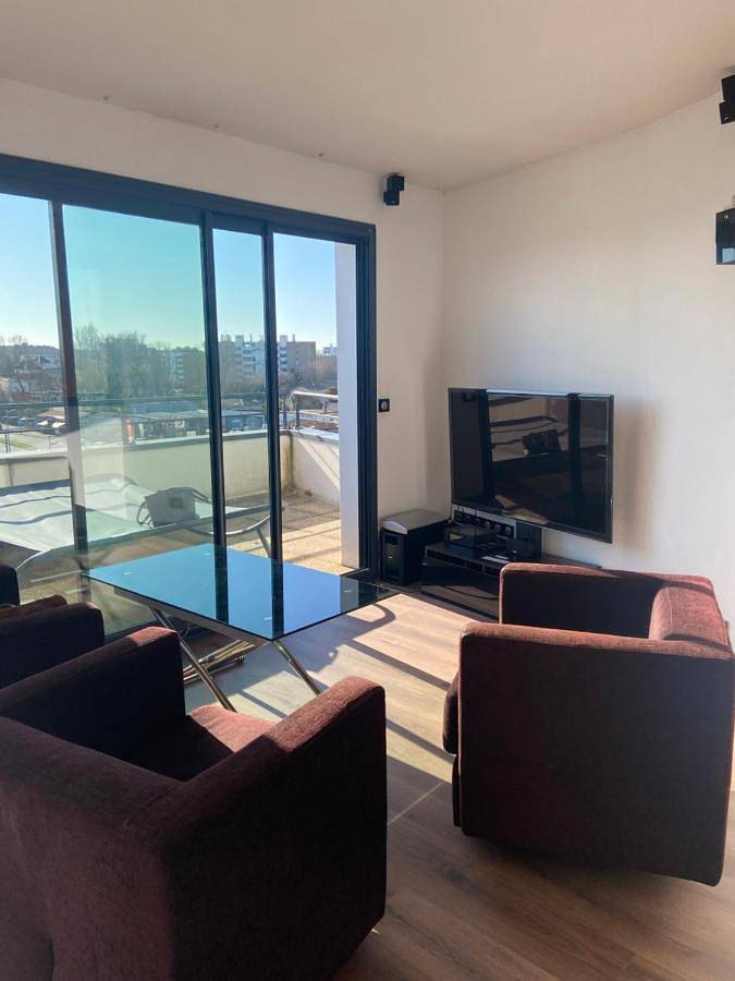 Classic Quadruple Room in Talence, Région de Bordeaux