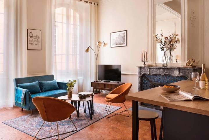 Gîte pour 5 personnes, avec vue dans Office De Tourisme De Grasse