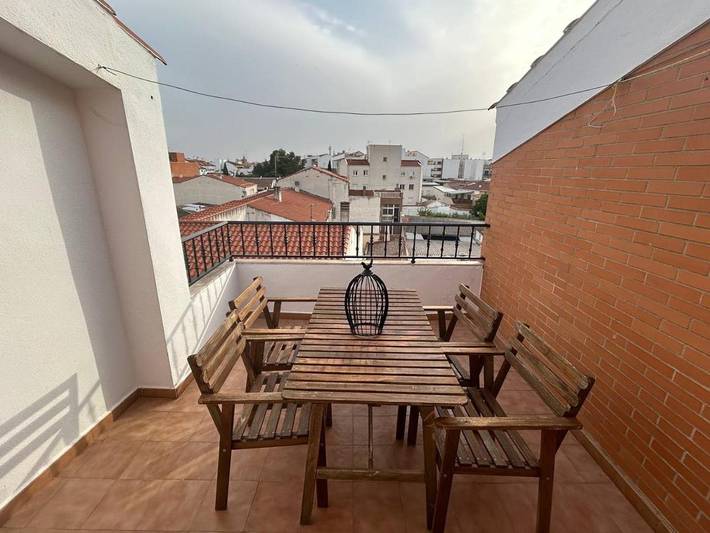 Apartamento de vacaciones para 3 personas, con vistas y terraza - 1
